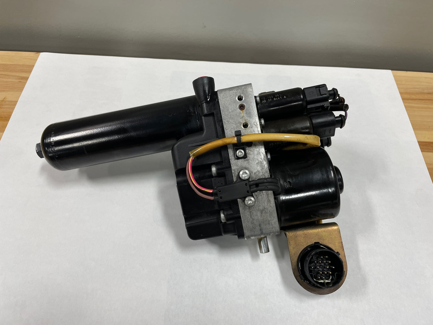 2001-2006 BMW M3 SMG Hydraulic Pump - Remanufactured