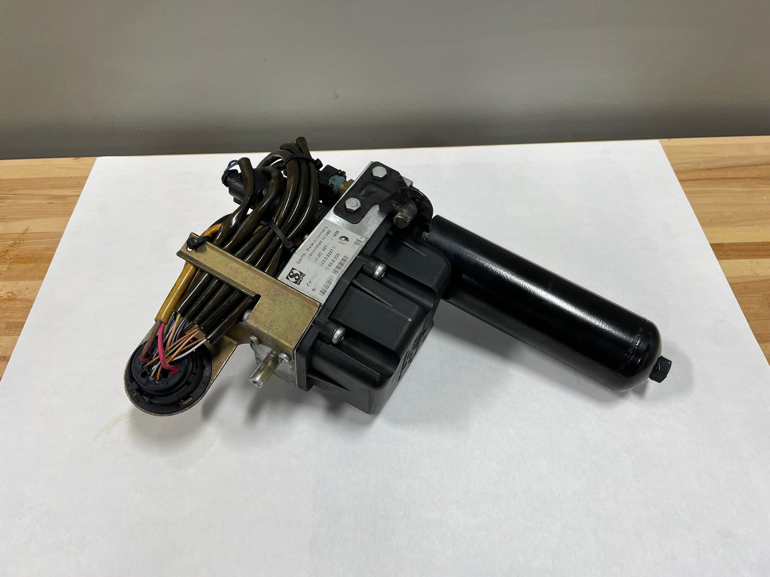 2001-2006 BMW M3 SMG Hydraulic Pump - Remanufactured