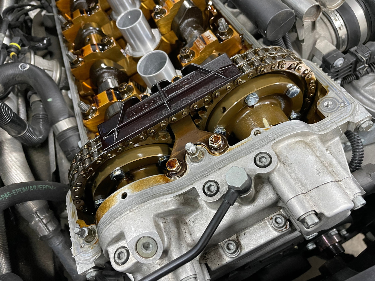 Engine & Performance